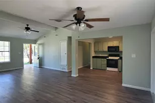 1701 Saddle Rd, Granbury, TX 76049 - Photo 3