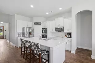 704 Cactus Crk Ct, Godley, TX 76044 - Photo 13