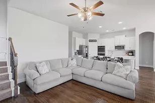 704 Cactus Crk Ct, Godley, TX 76044 - Photo 11