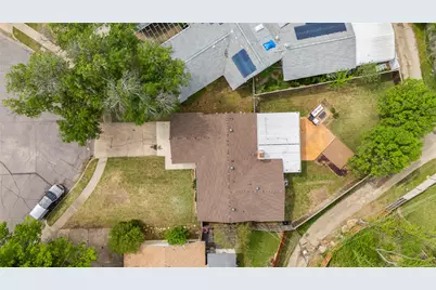 3925 Wind River Court, Irving, TX 75062 - Photo 29