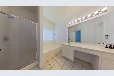 4508 Champion Hill Drive, Grand Prairie, TX 75052 - Photo 13