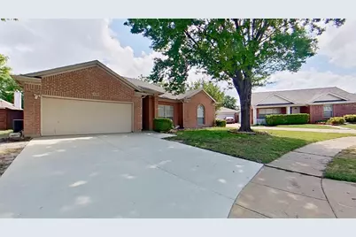 4508 Champion Hill Drive, Grand Prairie, TX 75052 - Photo 1