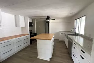 1411 Fox Ln, Burleson, TX 76028 - Photo 9