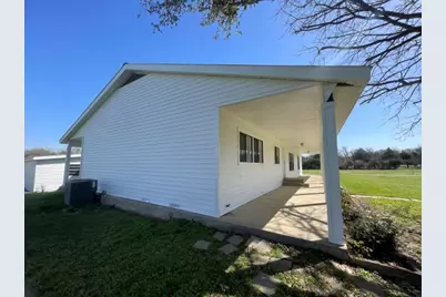 1411 Fox Lane, Burleson, TX 76028 - Photo 3