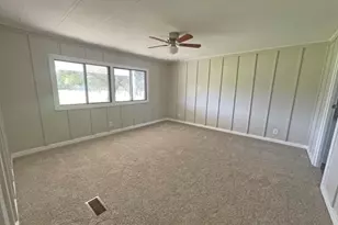 1411 Fox Ln, Burleson, TX 76028 - Photo 11