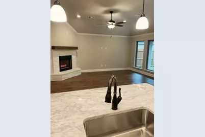 205 Violet Drive, Waxahachie, TX 75165 - Photo 11