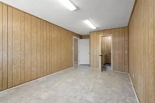 2034 N Mockingbird Ln, Abilene, TX 79603 - Photo 11