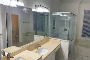 1829 Trail Ridge Ln, Flower Mound, TX 75028 - Photo 17