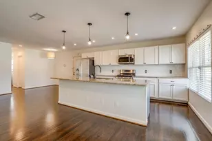 8808 Westfield Dr, Dallas, TX 75243 - Photo 9