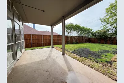 2112 Stonegate Drive, Carrollton, TX 75010 - Photo 29