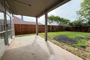 2112 Stonegate Dr, Carrollton, TX 75010 - Photo 29