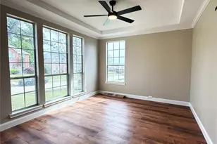 2112 Stonegate Dr, Carrollton, TX 75010 - Photo 9