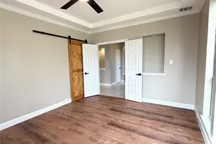 2112 Stonegate Dr, Carrollton, TX 75010 - Photo 11