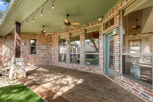 915 Glen Meadow Ct, Garland, TX 75044 - Photo 37