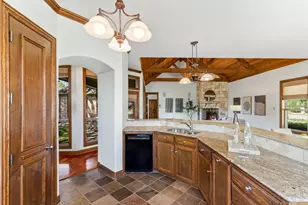 915 Glen Meadow Ct, Garland, TX 75044 - Photo 19