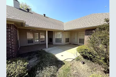 1001 Hunters Court, Sanger, TX 76266 - Photo 5