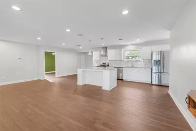 3042 Amber Lane, Farmers Branch, TX 75234 - Photo 3