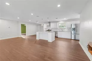 3042 Amber Ln, Farmers Branch, TX 75234 - Photo 3