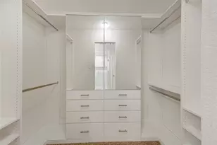 3042 Amber Ln, Farmers Branch, TX 75234 - Photo 13