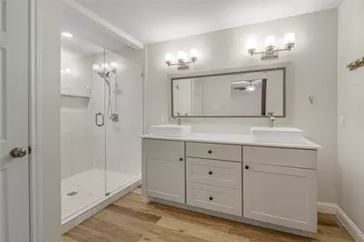 3042 Amber Lane, Farmers Branch, TX 75234 - Photo 11