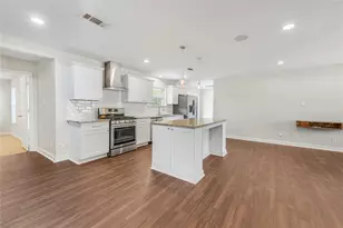 3042 Amber Ln, Farmers Branch, TX 75234 - Photo 5