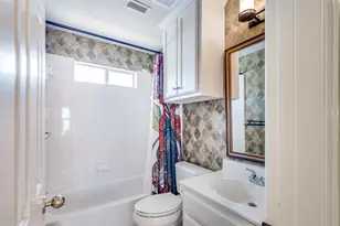 3912 Sovereign Dr, Bedford, TX 76021 - Photo 15