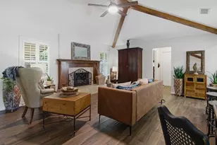 416 Cavender Ct, Hurst, TX 76054 - Photo 7