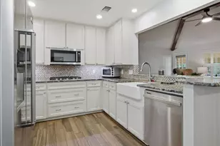 416 Cavender Ct, Hurst, TX 76054 - Photo 15