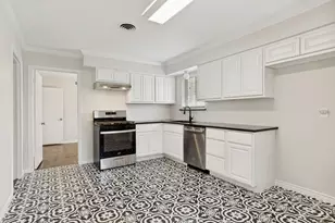 710 Morris Dr, Garland, TX 75040 - Photo 5