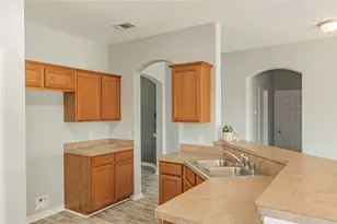 704 Cedar Cove Dr, Princeton, TX 75407 - Photo 11