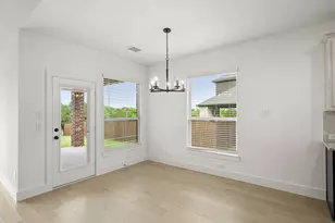 1001 E Hidden Lks Dr, DeSoto, TX 75115 - Photo 11