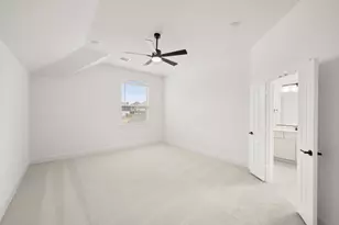 1001 E Hidden Lks Dr, DeSoto, TX 75115 - Photo 21