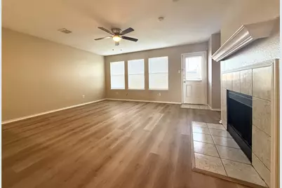 2237 Midbury Drive, Lancaster, TX 75134 - Photo 9