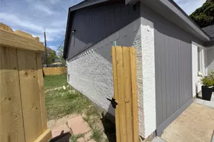 909 Lister Dr, Garland, TX 75040 - Photo 17