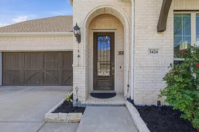 3424 Poinsettia Way, Irving, TX 75038 - Photo 3