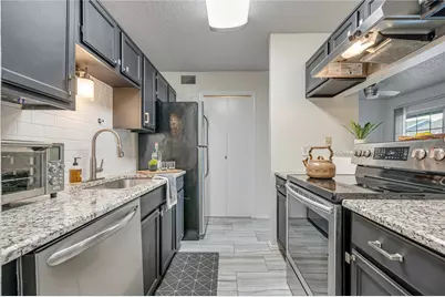 18333 Roehampton Drive #821, Dallas, TX 75252 - Photo 17