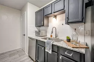 18333 Roehampton Dr, Dallas, TX 75252 - Photo 5