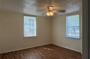 1402 N Commerce St, Fort Worth, TX 76164 - Photo 9