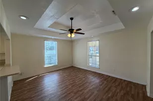 1402 N Commerce St, Fort Worth, TX 76164 - Photo 5