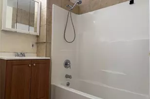 1402 N Commerce St, Fort Worth, TX 76164 - Photo 13