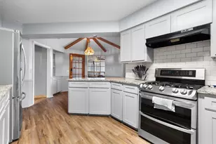 2214 Valley Mill, Carrollton, TX 75006 - Photo 15