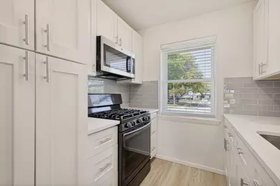 318 Price Drive, Lewisville, TX 75067 - Photo 15