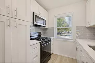 318 Price Dr, Lewisville, TX 75067 - Photo 15