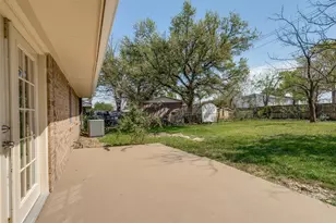 318 Price Dr, Lewisville, TX 75067 - Photo 35