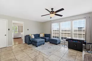 1520 Warwick Dr, Mansfield, TX 76063 - Photo 17