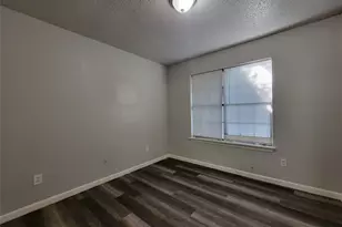 10315 Limestone Dr, Dallas, TX 75217 - Photo 7