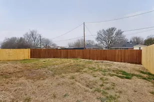 10150 Budtime Ln, Dallas, TX 75217 - Photo 29