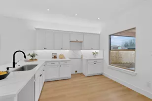 10150 Budtime Ln, Dallas, TX 75217 - Photo 9