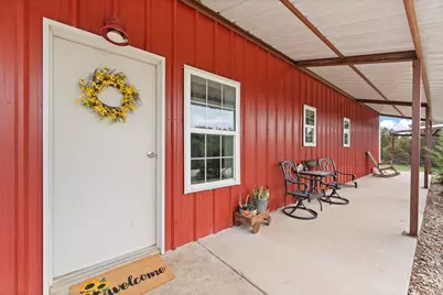 420 Overlook Drive, Cleburne, TX 76033 - Photo 3