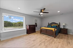 420 Overlook Dr, Cleburne, TX 76033 - Photo 11